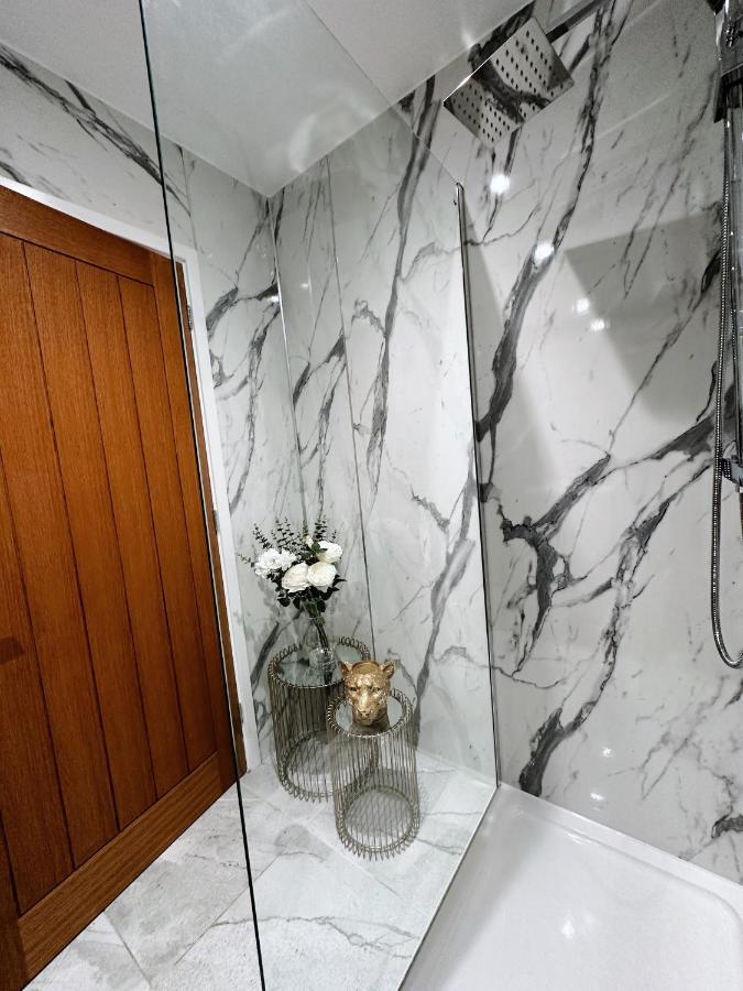 2 Southwell Road - Luxurious City Centre Apartments NWI Exterior foto